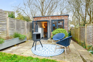 Garden Office- click for photo gallery